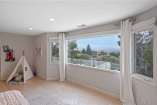 Single Family Residence, 25418 Cumberland ln, Calabasas, CA 91302 - 28