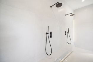 Single Family Residence, 5321 Oak Park ave, Encino, CA 91316 - 38