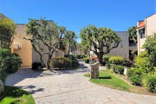 Condominium, 18307 Burbank blvd, Tarzana, CA 91356 - 17