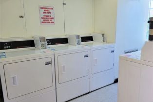 Condominium, 18307 Burbank blvd, Tarzana, CA 91356 - 26