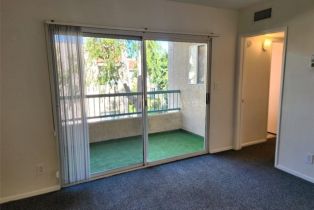Condominium, 18307 Burbank blvd, Tarzana, CA 91356 - 9