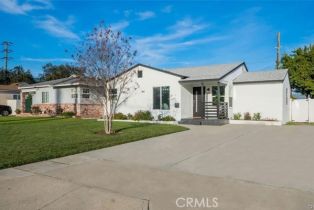 Residential Income, 1484  N Clybourn AVE, Burbank, CA  Burbank, CA 91505