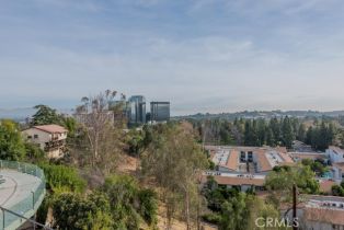 Single Family Residence, 5770 Rolling rd, Woodland Hills, CA 91367 - 5