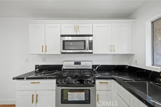 Condominium, 18530 Hatteras, Tarzana, CA 91356 - 16