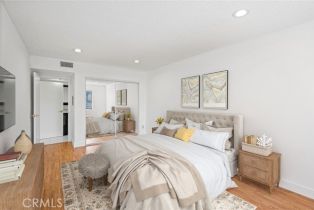 Condominium, 18530 Hatteras, Tarzana, CA 91356 - 5