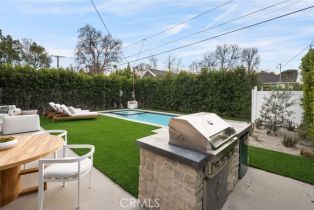 Single Family Residence, 4453 Gentry ave, Studio City, CA 91607 - 10