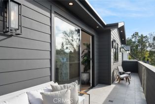 Single Family Residence, 4453 Gentry ave, Studio City, CA 91607 - 25