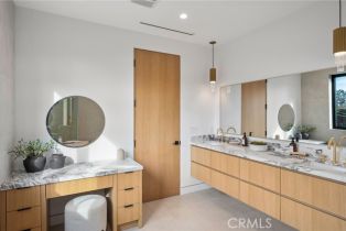 Single Family Residence, 4453 Gentry ave, Studio City, CA 91607 - 27