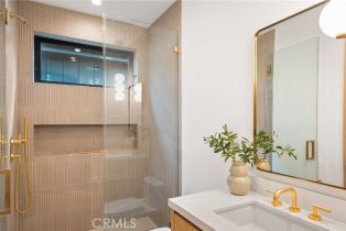 Single Family Residence, 4453 Gentry ave, Studio City, CA 91607 - 39