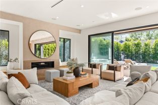 Single Family Residence, 4453 Gentry ave, Studio City, CA 91607 - 5