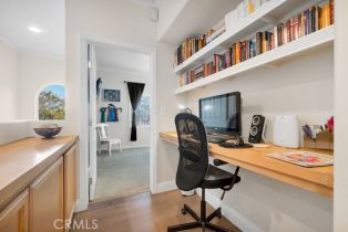 Single Family Residence, 4941 Aqueduct ave, Encino, CA 91436 - 25