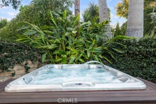 Single Family Residence, 4941 Aqueduct ave, Encino, CA 91436 - 51