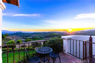 Single Family Residence, 8420 Waters rd, Moorpark, CA 93021 - 12