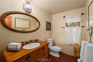 Single Family Residence, 8420 Waters rd, Moorpark, CA 93021 - 38