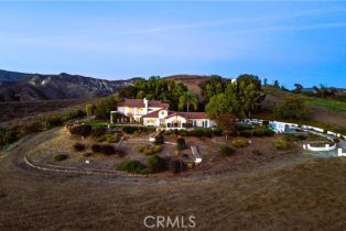 Single Family Residence, 8420 Waters rd, Moorpark, CA 93021 - 57