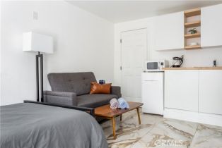 , 14818 Round Valley dr, Sherman Oaks, CA 91403 - 3