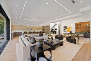 Single Family Residence, 4242 Shadyglade ave, Studio City, CA 91604 - 11