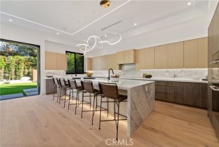 Single Family Residence, 4242 Shadyglade ave, Studio City, CA 91604 - 7