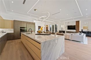 Single Family Residence, 4242 Shadyglade ave, Studio City, CA 91604 - 9