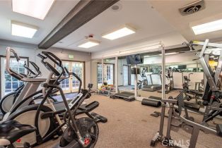 Condominium, 22100 Burbank blvd, Woodland Hills, CA 91367 - 21