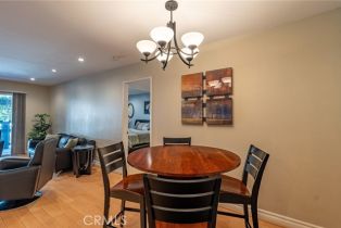 Condominium, 22100 Burbank blvd, Woodland Hills, CA 91367 - 6