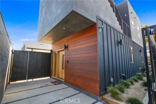 Single Family Residence, 979 Lake street, Venice, CA 90291 - 2