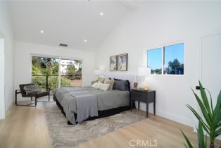 Single Family Residence, 22300 Avenue San Luis, Woodland Hills, CA 91364 - 14