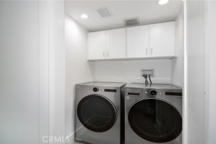 Single Family Residence, 22300 Avenue San Luis, Woodland Hills, CA 91364 - 16