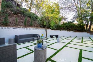 Single Family Residence, 22300 Avenue San Luis, Woodland Hills, CA 91364 - 20