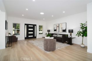 Single Family Residence, 22300 Avenue San Luis, Woodland Hills, CA 91364 - 25