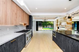 Single Family Residence, 4904 Van Noord ave, Sherman Oaks, CA 91423 - 12