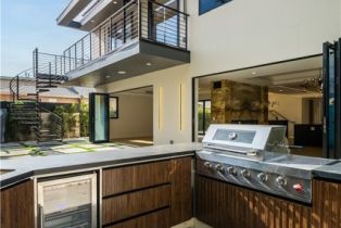 Single Family Residence, 4904 Van Noord ave, Sherman Oaks, CA 91423 - 20