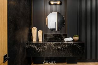 Single Family Residence, 15721 Morrison st, Encino, CA 91436 - 23