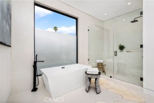 Single Family Residence, 15721 Morrison st, Encino, CA 91436 - 32