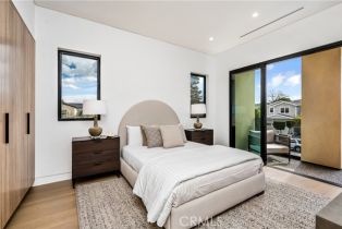 Single Family Residence, 15721 Morrison st, Encino, CA 91436 - 37