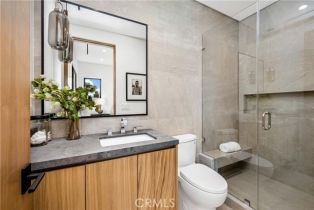 Single Family Residence, 15721 Morrison st, Encino, CA 91436 - 38