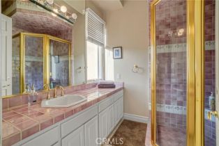 Single Family Residence, 22537 Summit Ridge cir, Chatsworth, CA 91311 - 38