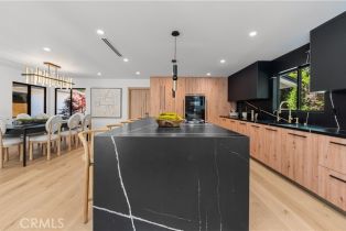 Single Family Residence, 3855 Corbin ave, Tarzana, CA 91356 - 32