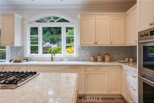 Single Family Residence, 15530 Valley Vista blvd, Encino, CA 91436 - 4