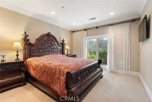 Single Family Residence, 22470 Sueno rd, Woodland Hills, CA 91364 - 28