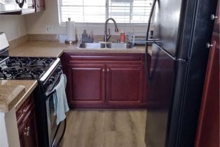 Condominium, 21520 Burbank blvd, Woodland Hills, CA 91367 - 4