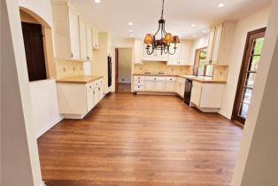 Single Family Residence, 19613 Hiawatha st, Chatsworth, CA 91311 - 11