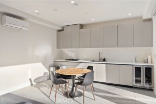 Single Family Residence, 15547 Valley Vista blvd, Encino, CA 91436 - 49