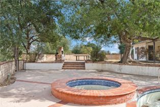 Single Family Residence, 22427 Plummer st, Chatsworth, CA 91311 - 36