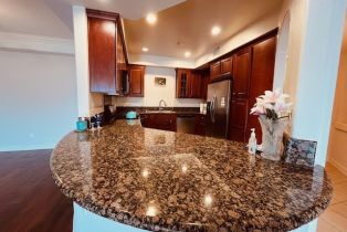 Condominium, 14242 Burbank blvd, Sherman Oaks, CA 91401 - 6