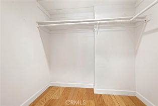 Condominium, 4487 Colbath ave, Sherman Oaks, CA 91423 - 24