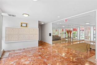 Condominium, 4487 Colbath ave, Sherman Oaks, CA 91423 - 5