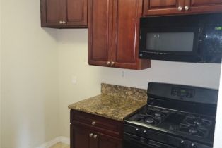 Condominium, 18350 Hatteras st, Tarzana, CA 91356 - 9