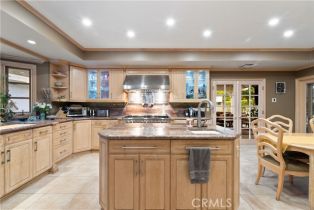 Single Family Residence, 6011 Paseo La vis, Woodland Hills, CA 91367 - 15