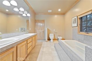 Single Family Residence, 6011 Paseo La vis, Woodland Hills, CA 91367 - 40